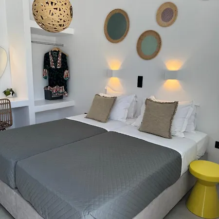 Paros Five Senses Aparthotel Room photo
